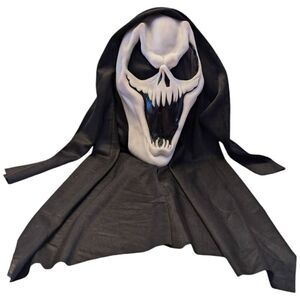 Ghost Mask Scream Easter Unlimited‎ Halloween Costume Smile Scary Teeth Black